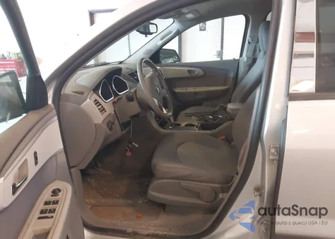 2012 Chevrolet Traverse Ls z USA, uszkodzony, nr VIN 1GNKVFED5CJ334474